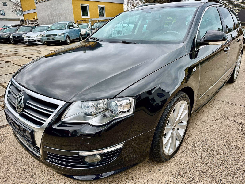 Volkswagen Passat Variant R-Line-Paket Highline * Navi *SZH