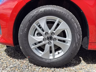 Mazda 2 Hybrid 1.5L VVT-i 116PS Prime-Line - foto 13