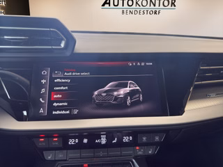 Audi A3 Sportback S-Line Sport Autom., LED Matrix Pano Sonos - bilder 10