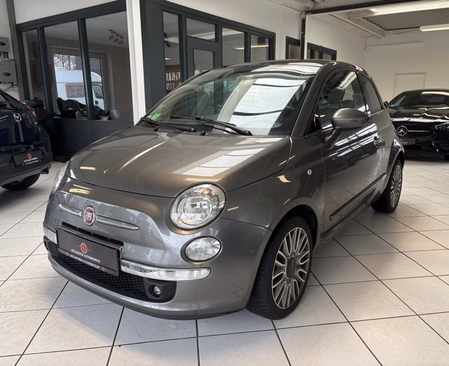 Fiat 500 Lounge Pano PDC MFL Klimaautom. Gebrauchtwagen Kaufen | EZ 03/2015