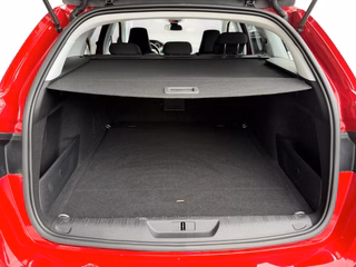 Peugeot 308 SW Allure Automatik Navi CAM Full-LED-Paket - bilder 32