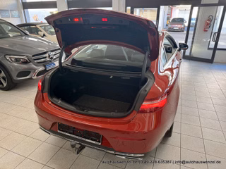 Mercedes-Benz E 200 4Matic Coupé - nur 38 tkm - PANO LEDER - foto 28