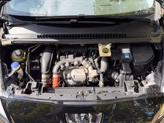 Peugeot 5008 Platinum  1. Hand Panorama Dach Klima - bilder 36