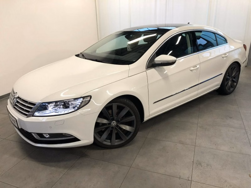 Volkswagen CC CC 2.0 TDI DSG PANORAMA NAVI 19" AHK VW GARANTIE