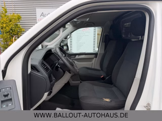 Volkswagen T6 Transporter Kasten*1.HAND*KLIMA*AHK*BT*EURO5* - bilder 8