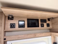 Daumennagel 21 - Eura Mobil Integra Line 720 EB Automatik 180 PS Hubbett SAT+TV Lithium Markise