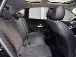 Mercedes-Benz B 250 e Pano SHZ Navi LED AMG 1.Hand Scheckheft - foto 12