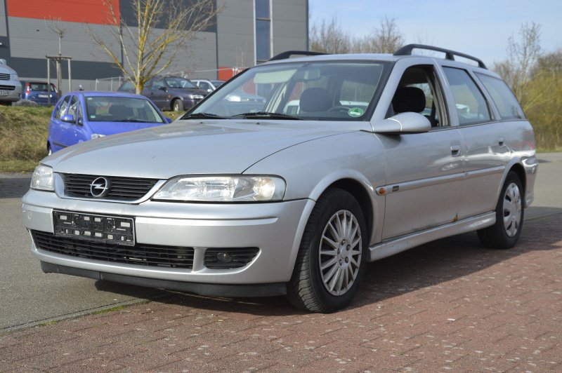 Opel Vectra B Caravan Edition 2000 B