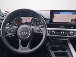 Audi A4 Avant 35 TFSI S-TRONIC / AHK / PANORAMA / LED / NAVI - foto 6
