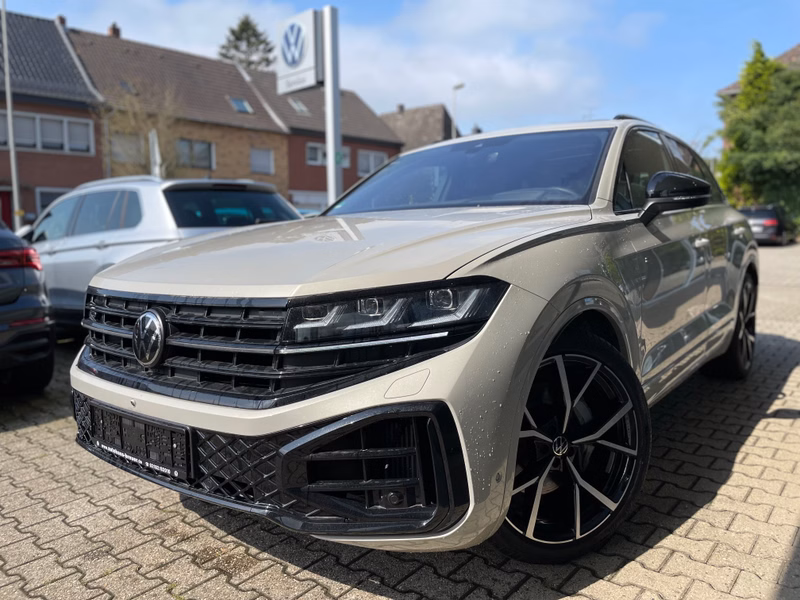 Volkswagen Touareg 3.0 TSI 4Motion R-Line PANO,360,Luft,HUD