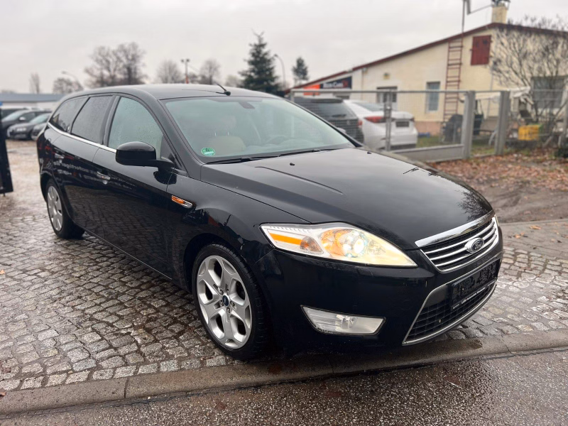 Ford Mondeo Turnier Ghia X/VOLLAUSTATTUNG/