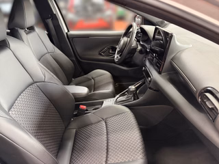 Toyota Yaris Hybrid Style - foto 10