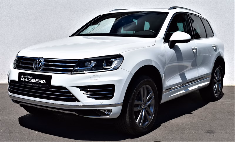 Volkswagen Touareg V6 TDI 4Motion R-Line /NAVI/LEDER/BI-XENON/ACC/AHK/LUFT/PANO