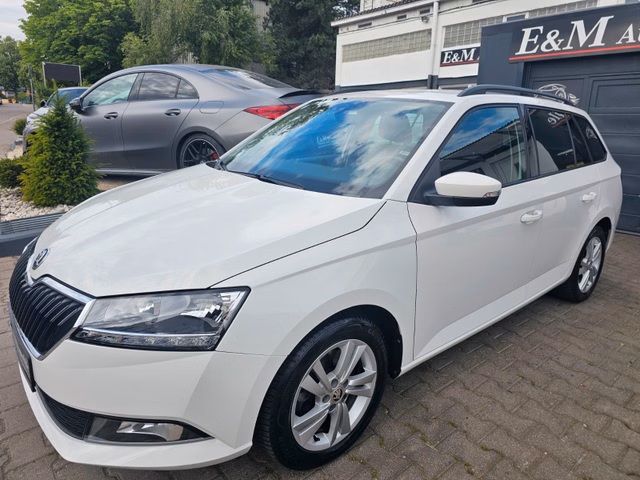 Skoda Fabia Combi Ambition Automatik*1.HAND*PDC*SHZ* - foto 1