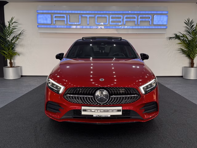 Mercedes-Benz A 250 e Panorama Navi Gebrauchtwagen Kaufen | EZ 12/2022