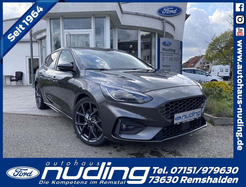 Ford Focus 2.3 EcoBoost ST AHK/ACC/LED/Navi/RFK