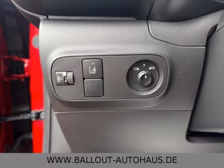 Citroën C3 Shine*2.HAND*KAMERA*NAVI*TEMPO*CARPLAY*SPUR* - foto 11