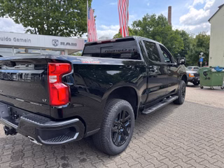 Chevrolet Silverado 6.2 V8 LT Trail Boss 2026 - foto 6