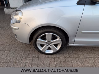 Volkswagen Polo IV Silver Edition*1.HAND*KLIMA*GARANTIE - bilder 6