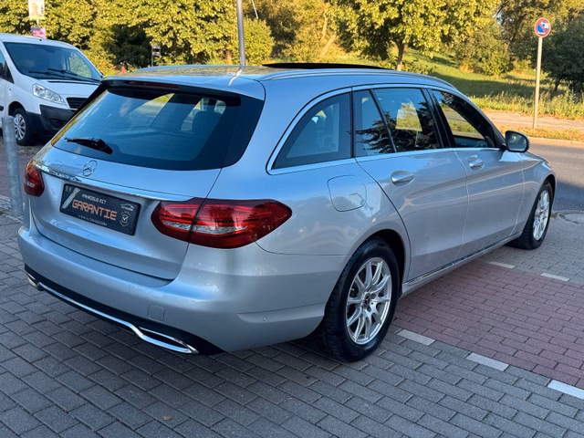 Mercedes-Benz C 250d*Avantgarde*Aut.*Panorama*LED*Navi*AHK*SHZ - foto 5