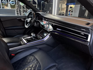 Audi SQ8 4.0 TFSI quattro B&O / 360°CAM / SOFT-CLOSE / ACC - foto 39