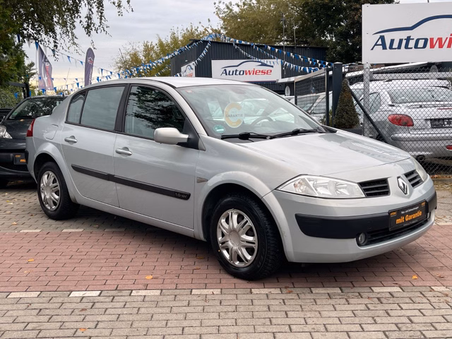 Renault Megane - foto 1