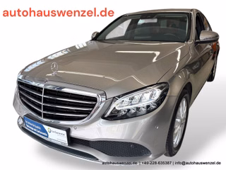 Mercedes-Benz C 180 Lim. Exclusive Aut. LED AHK KAM CARPLAY NA - foto 1