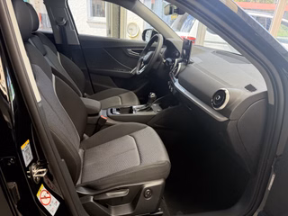 Audi Q2 S-Line Sport 35 Autom., Matrix Pano Kamera ACC - bilder 1
