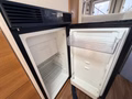 Daumennagel 23 - VANTourer 600L Luftfederung Rollerträger Lithium Solar