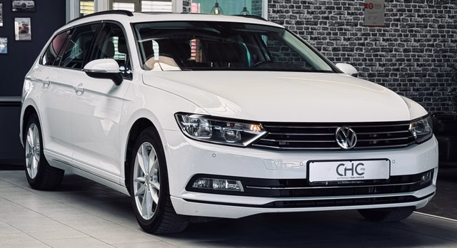 Volkswagen Passat Variant PANO|AHK|KAMERA|NAVI|MASSAGE|ACC|LEDER|SHZ| Gebrauchtwagen Kaufen | EZ 07/2018 | Preis 13.990 €