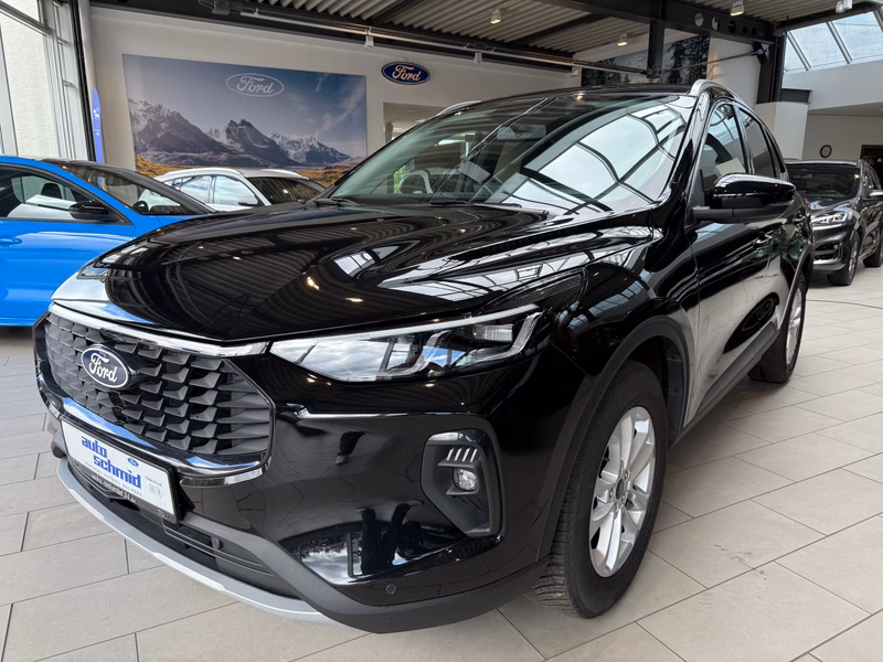 Ford Kuga Titanium HeadUp adapt. LED