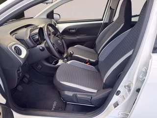 Toyota AYGO x-business Klima Bluetooth - photo 7