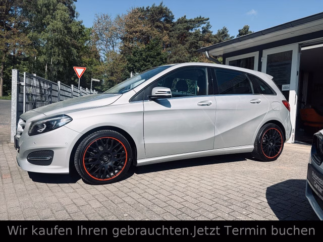 Mercedes-Benz B 180 Score Automatik+Navi+LED+SHZ+Kamera+PDC+ - foto 4