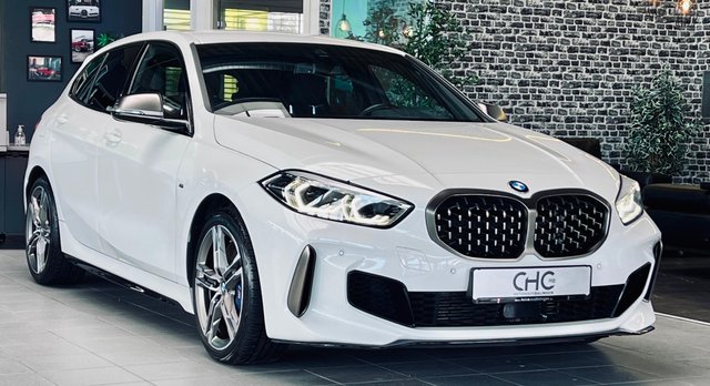 BMW M135 i xDrive DDC|LK+SHZ|NAVI|HiFi|Business Paket Gebrauchtwagen Kaufen | EZ 11/2019 | Preis 34.990 €