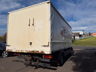 Mercedes-Benz 818 OM 904 LA Zwillingsbereifung / TÜV 01-27 - foto 4