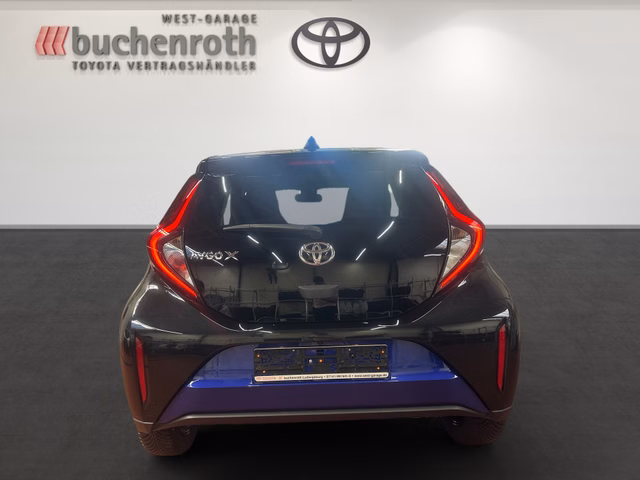 Toyota Aygo X Pulse +Allwetterräder - bilder 5