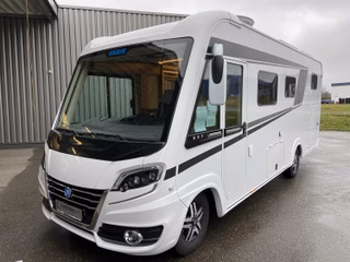 Knaus 700 LG Used vehicle for sale