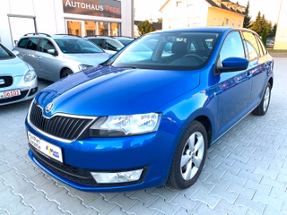 Skoda Rapid Spaceback Ambition 1.Hand 79 TKM KLIMAAUTOM SHZ PDC
