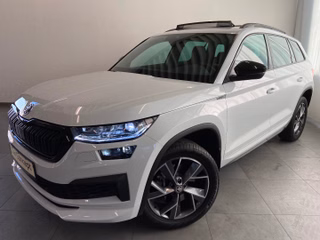 Skoda Kodiaq Sportline 4x4 TDI PANO AHK 7 SITZE StHz
