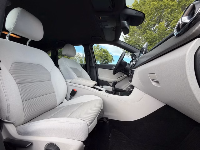 Mercedes-Benz B 200 Kamera*Navi*AHK*StandHz.*SitzHz.*1.Hand - foto 9
