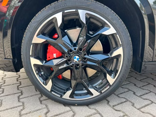 2027 BMW X2 M35i - photo 9