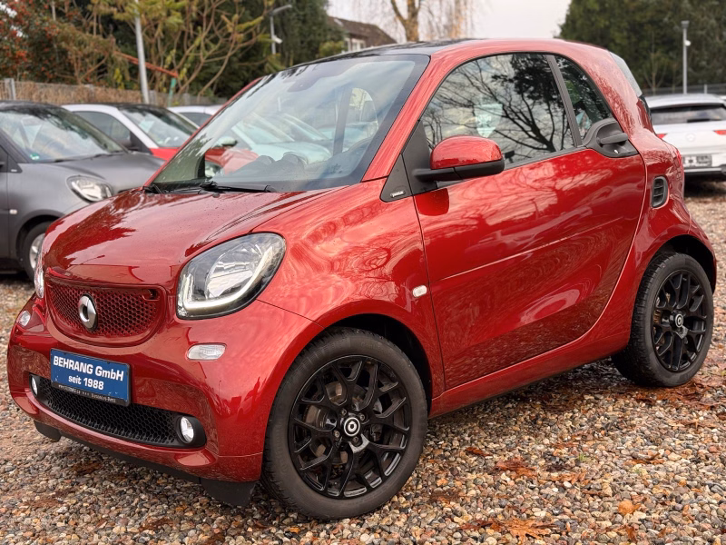 Smart ForTwo*PANORAMA*AMBIENTE*KAMERA*90PS*SONDERLACK