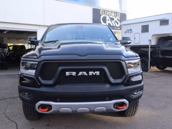 Dodge RAM Rebel Crew Cab 5,7ltr RAM Box Luft 12 Zoll