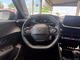 Peugeot 208 Allure Pack  LED ACC CarPlay Virtual Kamera - bilder 2