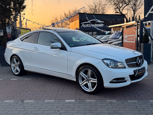 Mercedes-Benz C 180 Coupe*Automatik*Panorama*Leder*Navi*Shz* - bilder 1