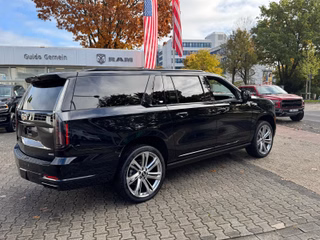 Cadillac Escalade ESV 6.2 V8 Platinum Sport 24" Modell 2026 - bilder 5