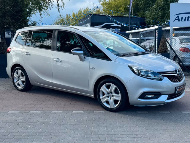 Opel Zafira Tourer - bilder 1