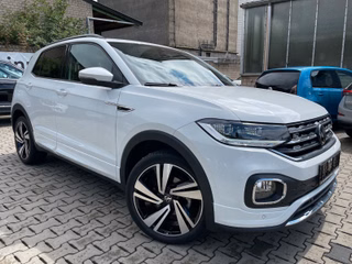 Volkswagen T-Cross R-Line,4 J. Gar,KAMERA,NAVI,ACC,Ass-Pak