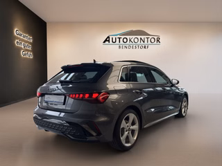 Audi A3 Sportback S-Line Sport Autom., LED Matrix Pano Sonos - bilder 4