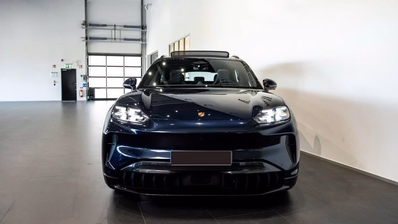 Porsche Cayenne Electric 325 kW